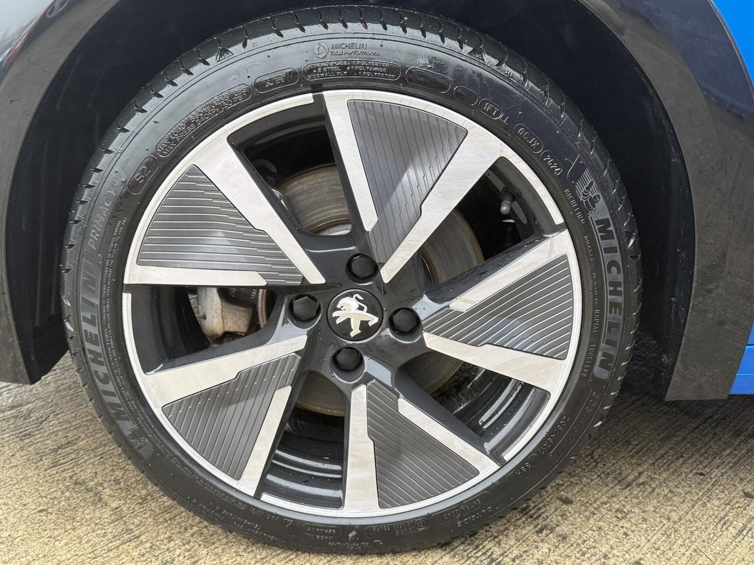 Used Peugeot 208 2021 for sale - 77014127: Photo 17