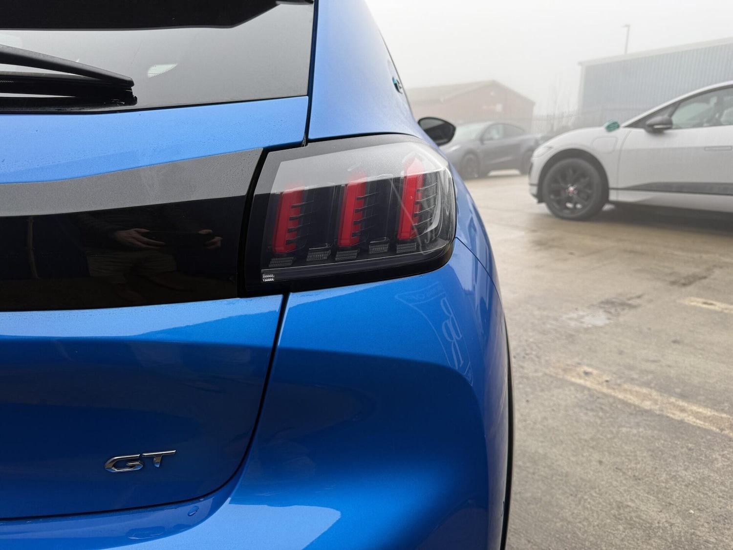 Used Peugeot 208 2021 for sale - 77014127: Photo 18