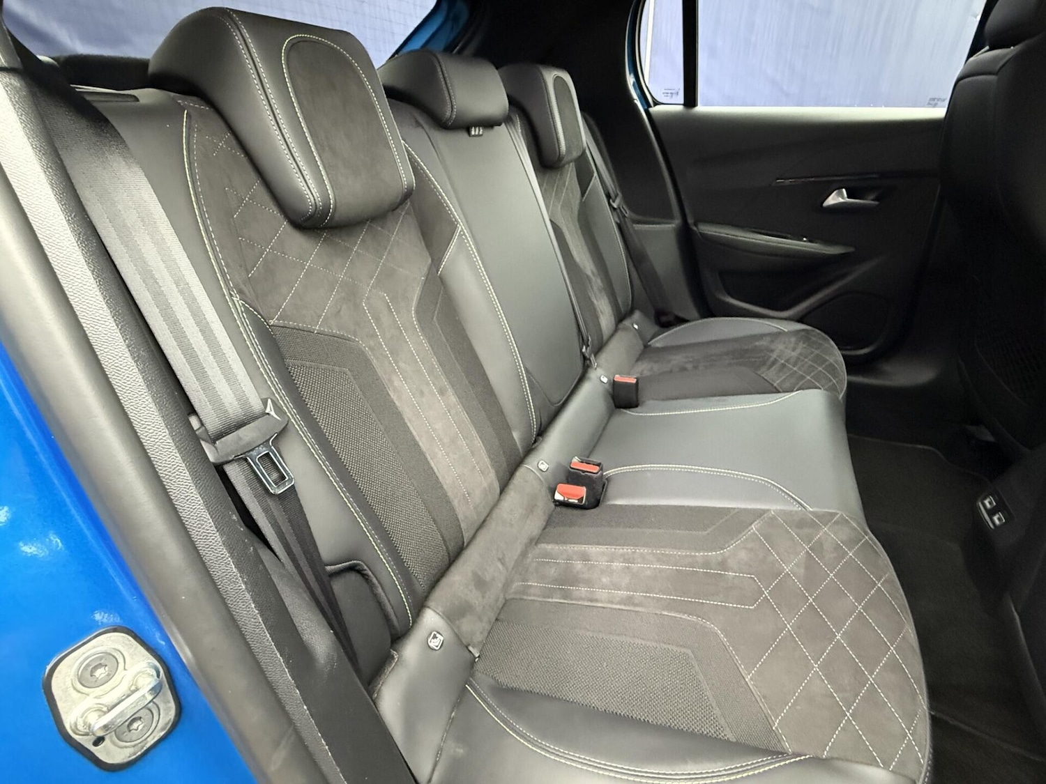 Used Peugeot 208 2021 for sale - 77014127: Photo 21