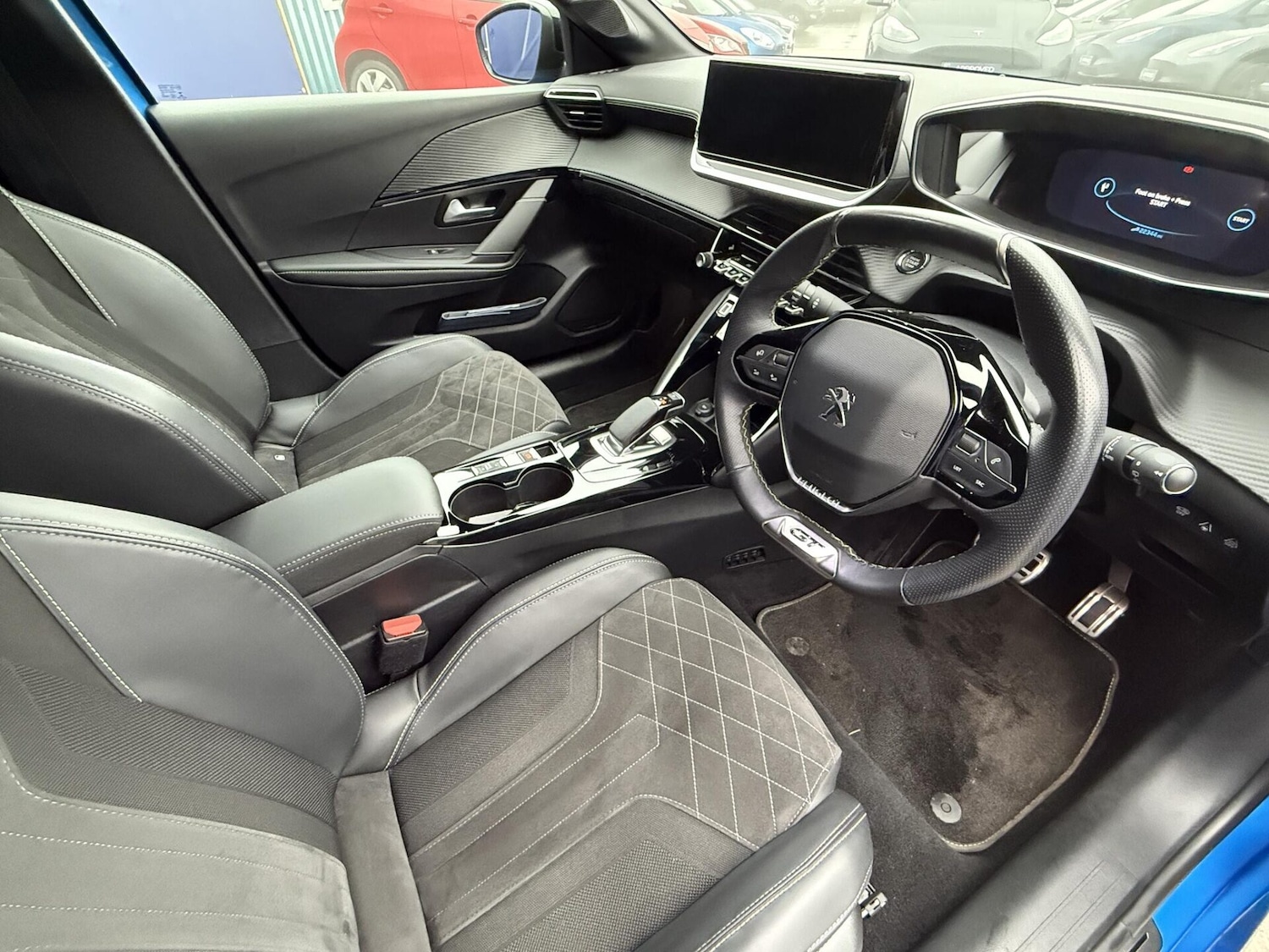 Used Peugeot 208 2021 for sale - 77014127: Photo 3