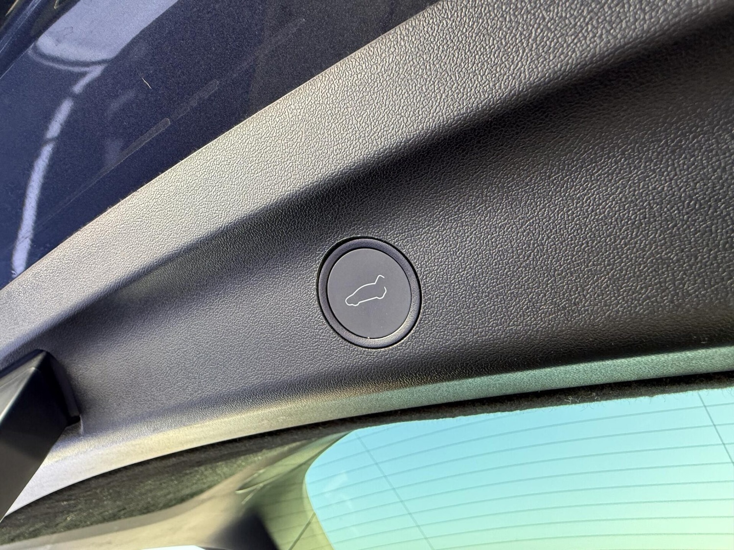 Used Tesla Model Y 2023 for sale - 77919192: Photo 24