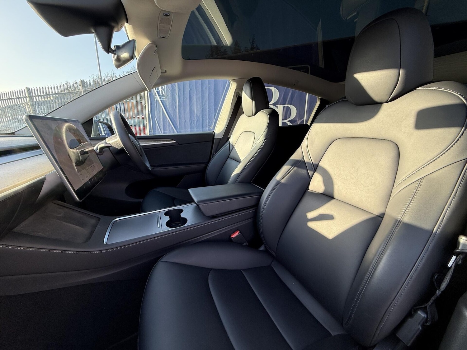 Used Tesla Model Y 2023 for sale - 77919192: Photo 28