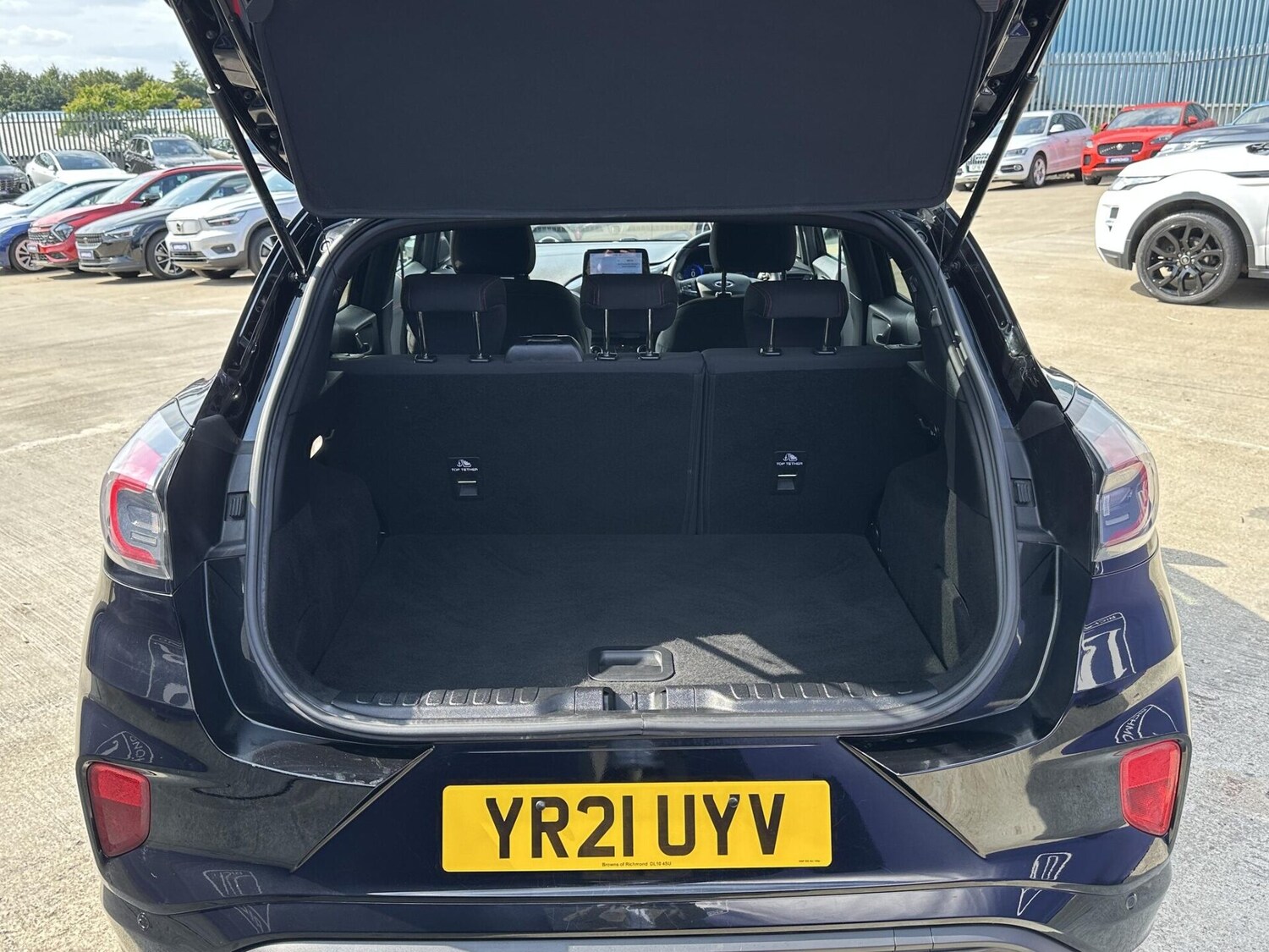 Vehicle 21