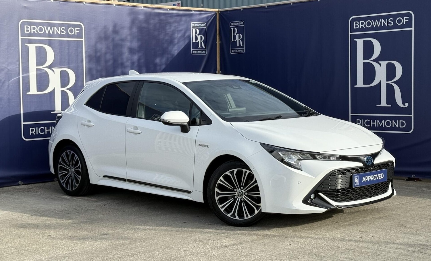 Used Toyota Corolla 2019 for sale - 76207603: Photo 1