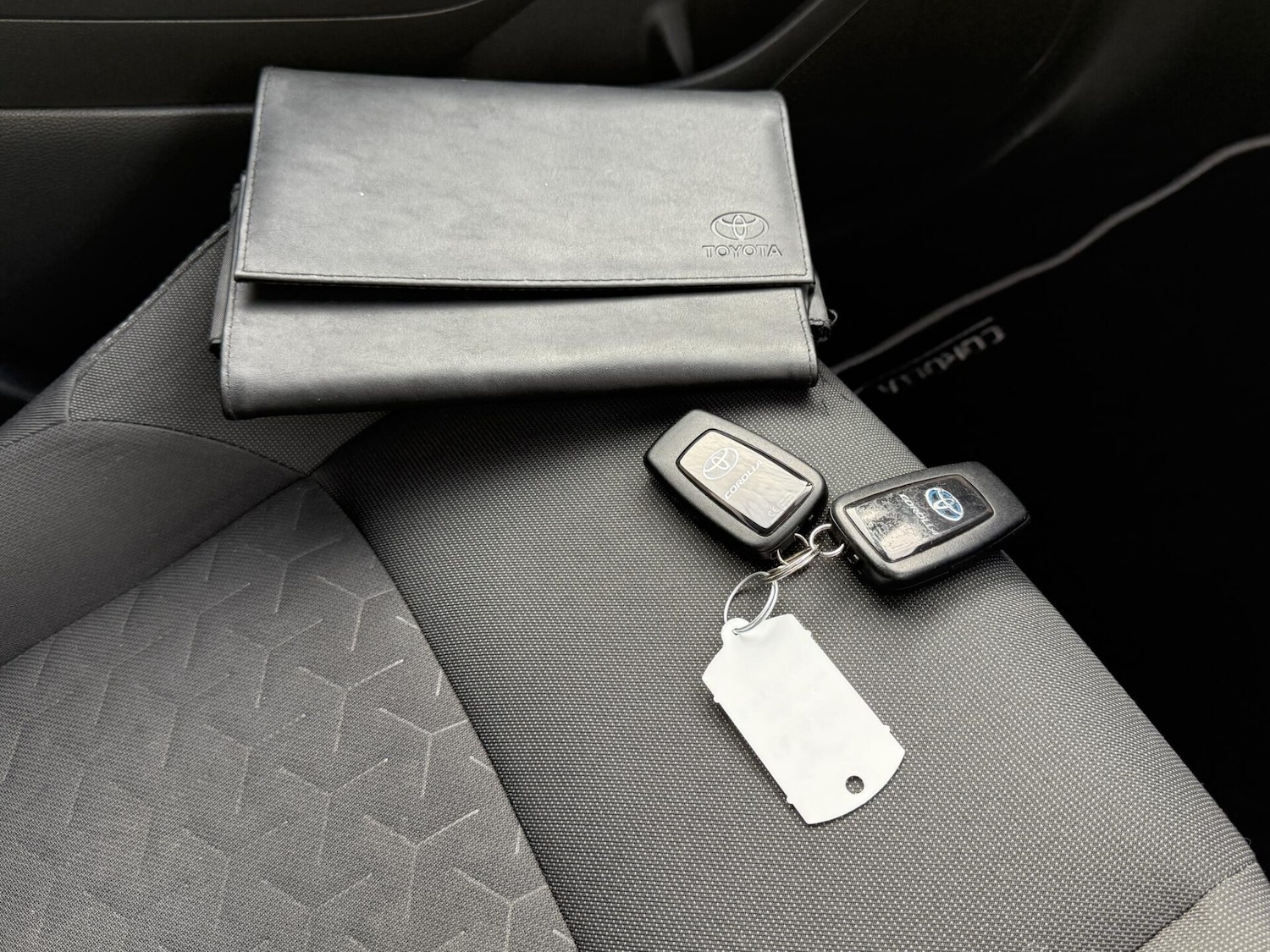 Used Toyota Corolla 2019 for sale - 76207603: Photo 34