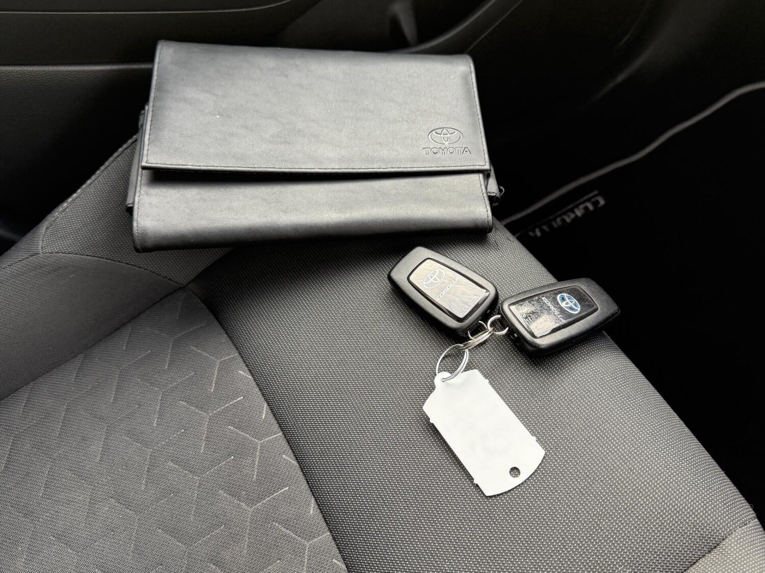 Used Toyota Corolla 2019 for sale - 76207603: Photo 35