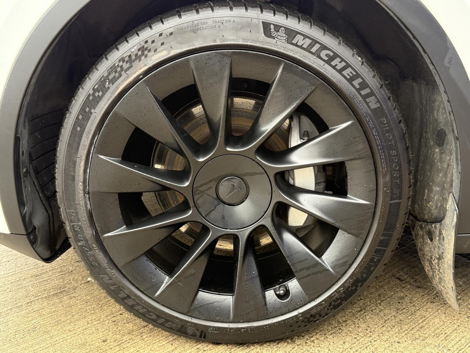 Used Tesla Model Y 2022 for sale - 76331193: Photo 18