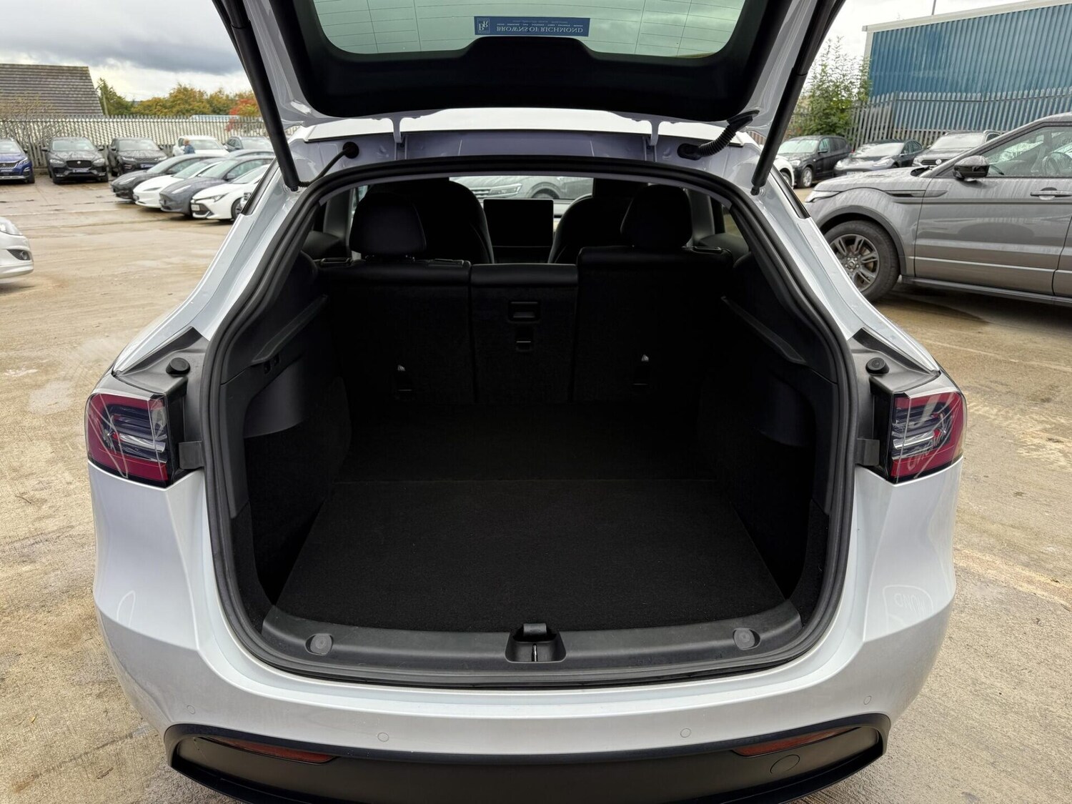 Used Tesla Model Y 2022 for sale - 76331193: Photo 21