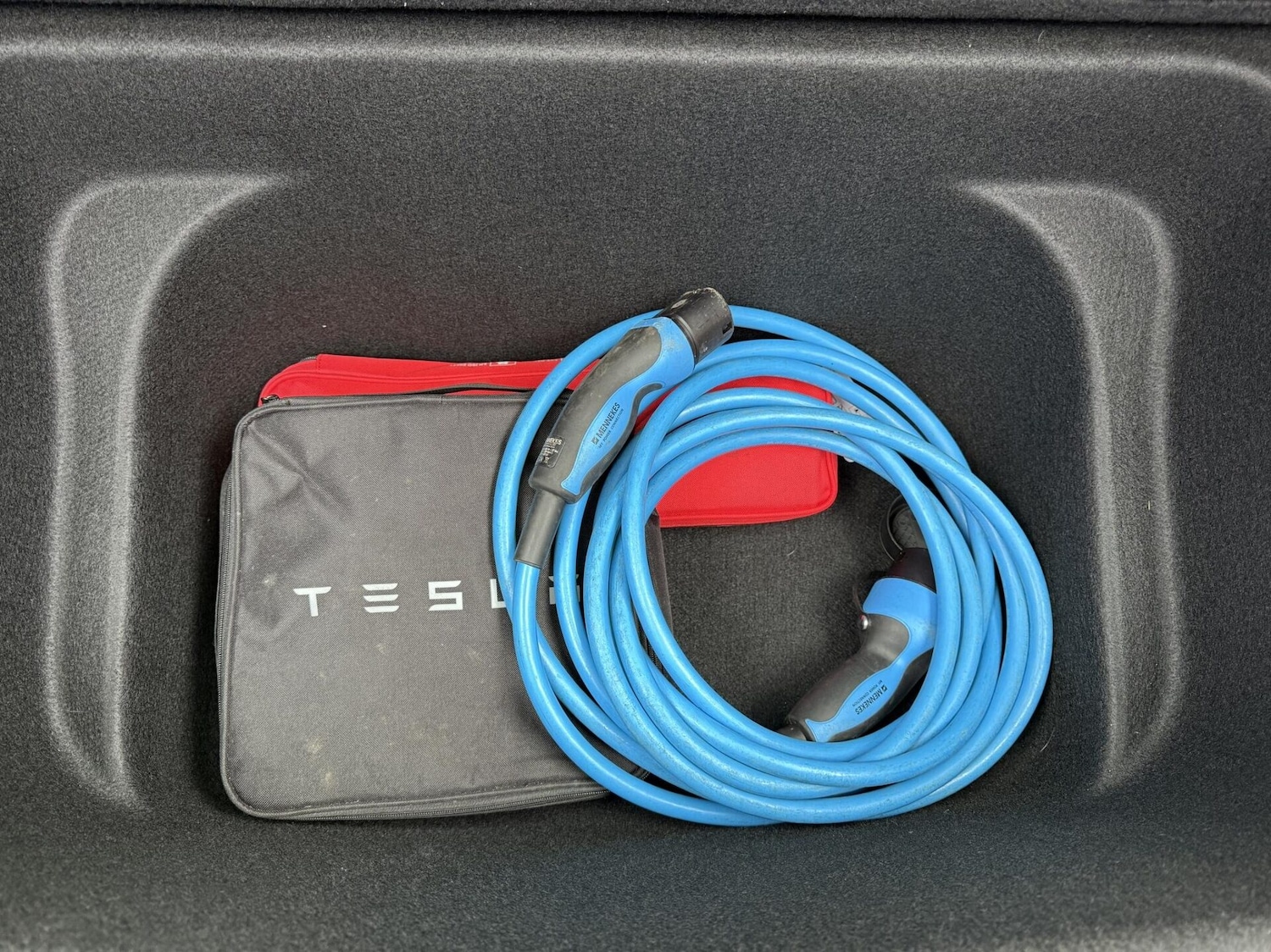 Used Tesla Model Y 2022 for sale - 76331193: Photo 22