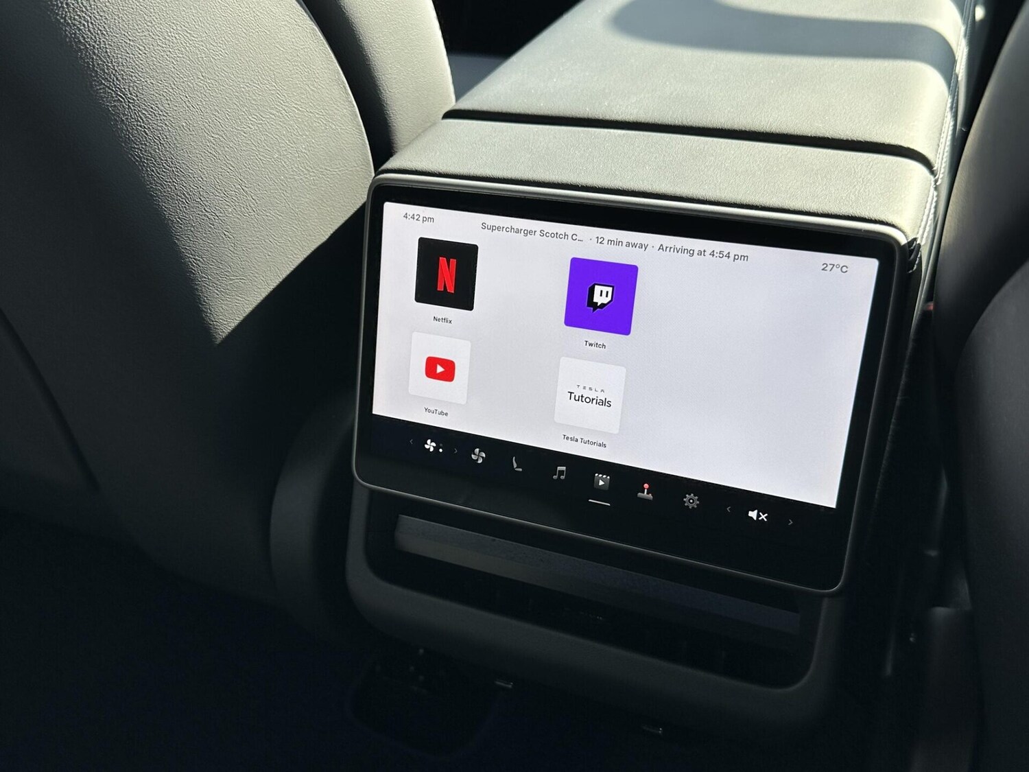 Vehicle 27