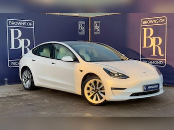 Tesla - Model 3