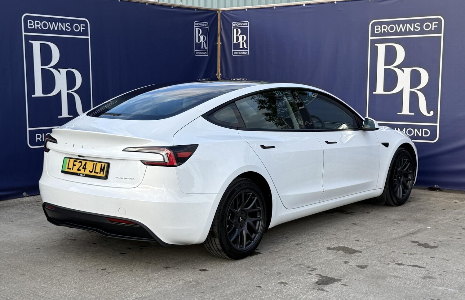 Used Tesla Model 3 2024 for sale - 76082170: Photo 5