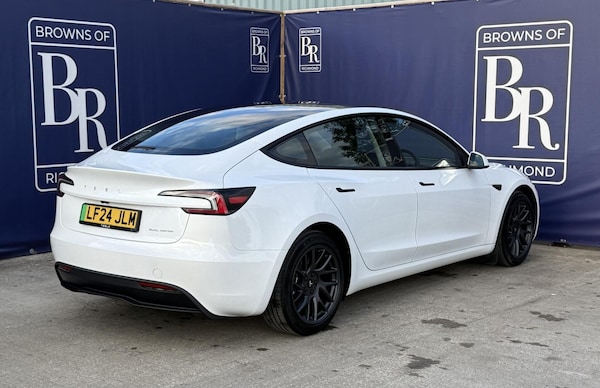 Used Tesla Model 3 2024 for sale - 76082170: Photo 5