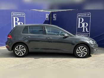 Used Volkswagen Golf 2020 for sale - 75394116: Photo