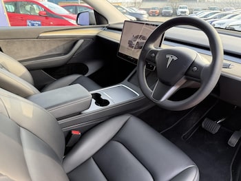 Used Tesla Model Y 2023 for sale - 77764143: Photo