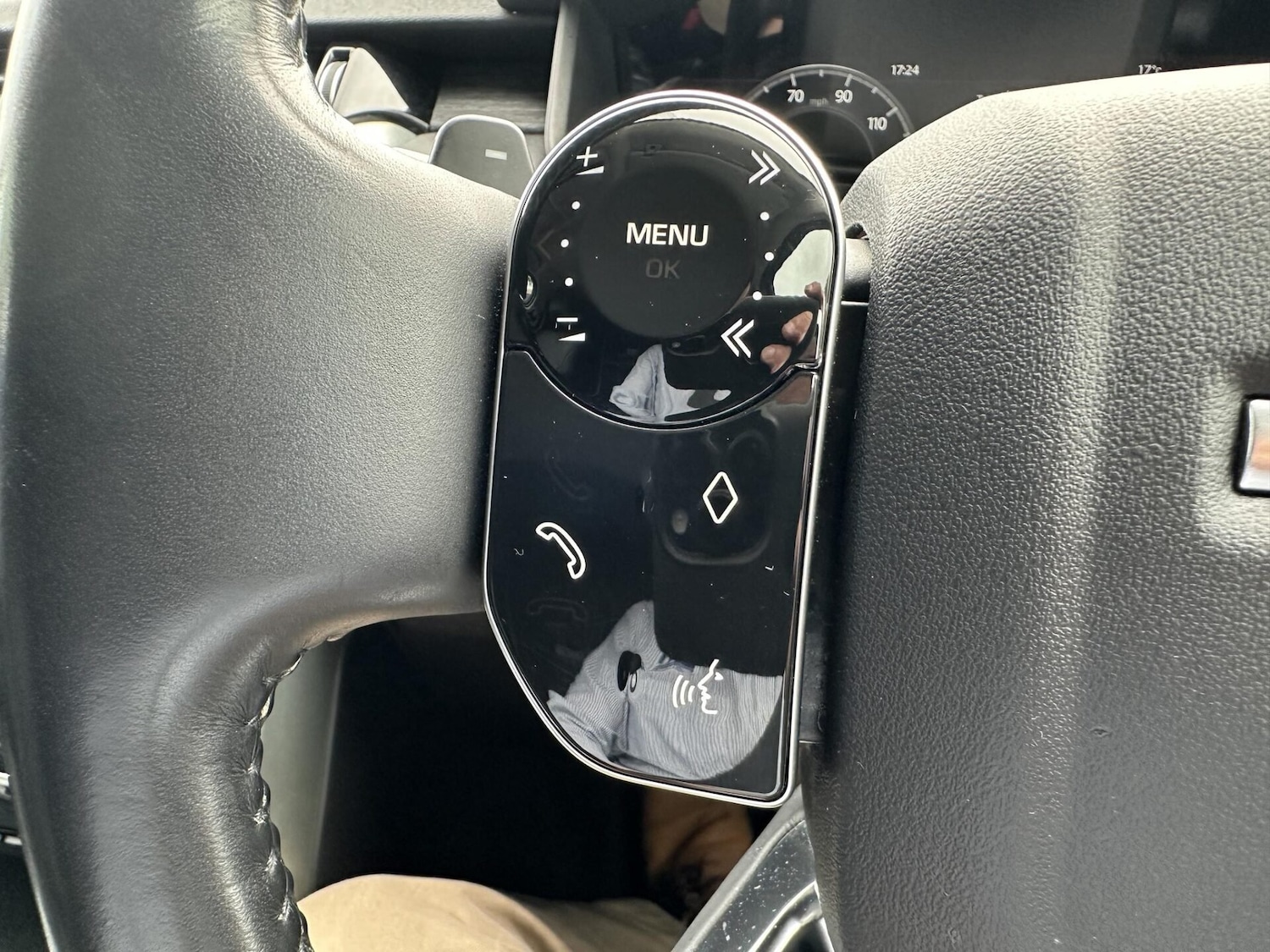 Vehicle 28
