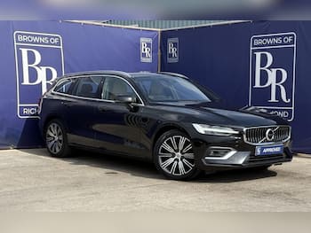 Used Volvo V60 2019 for sale - 79640110: Photo