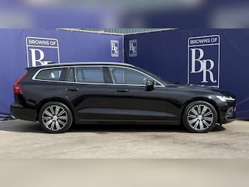 Used Volvo V60 2019 for sale - 79640110: Photo