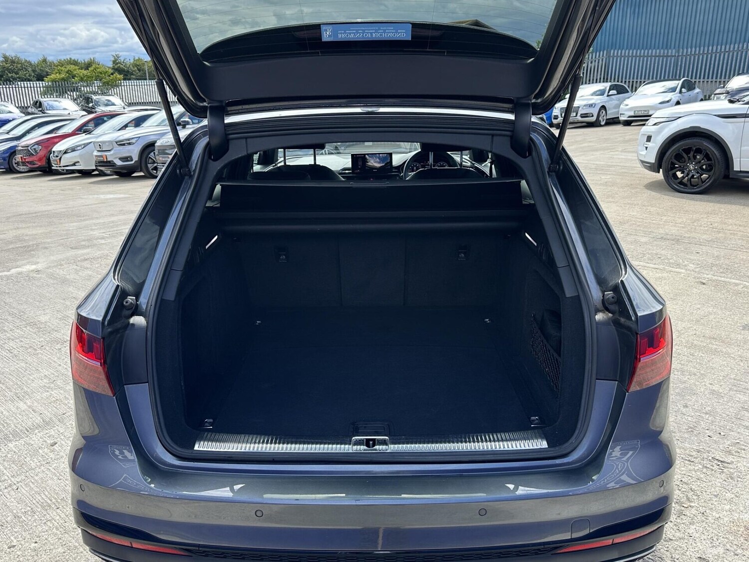 Vehicle 22