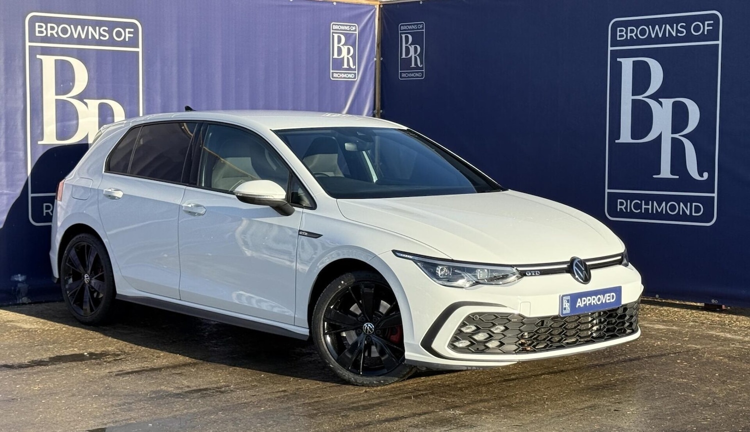 Used Volkswagen Golf 2022 for sale - 76651138: Photo 1