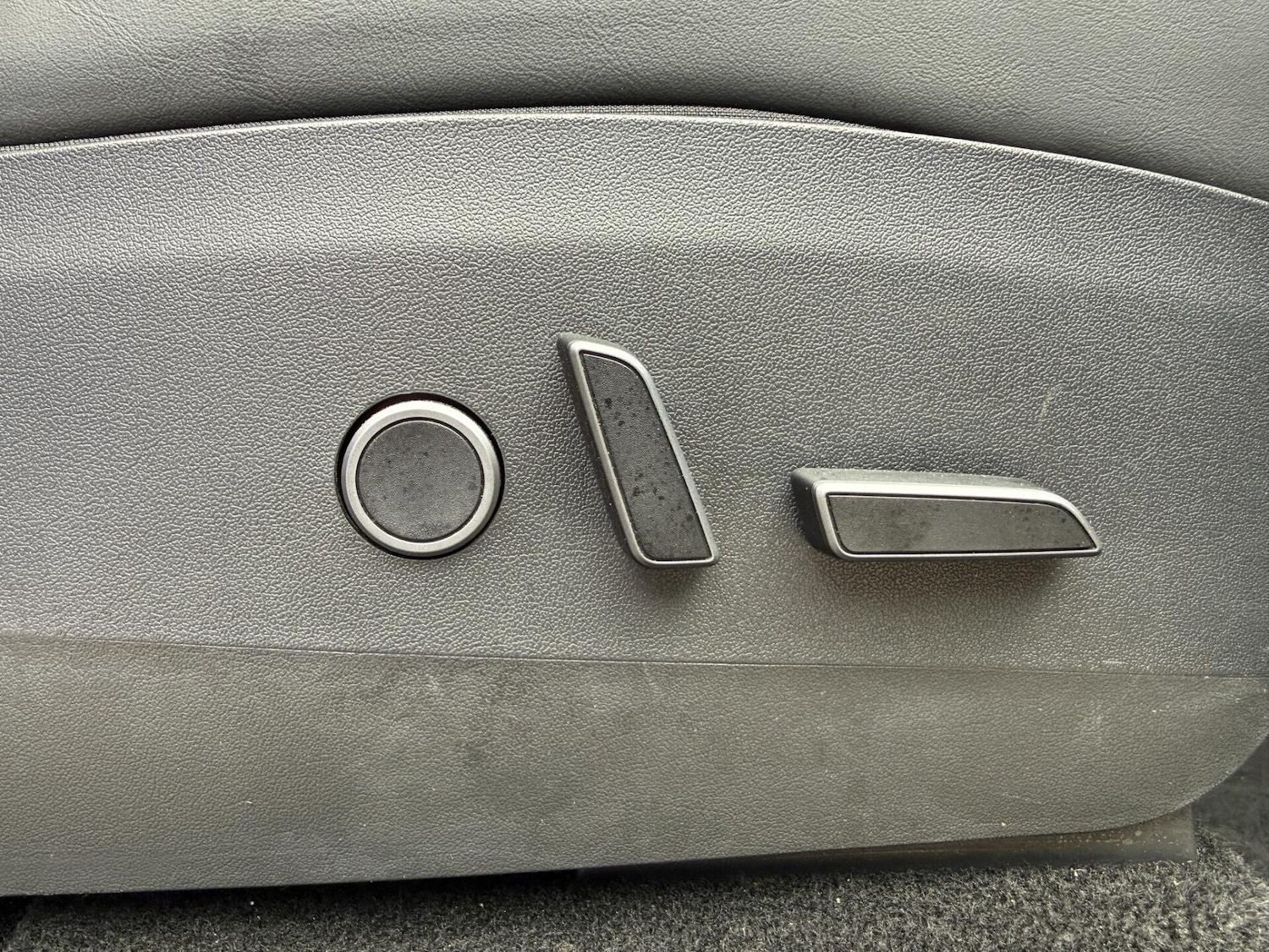 Used Tesla Model Y 2022 for sale - 77820369: Photo 30