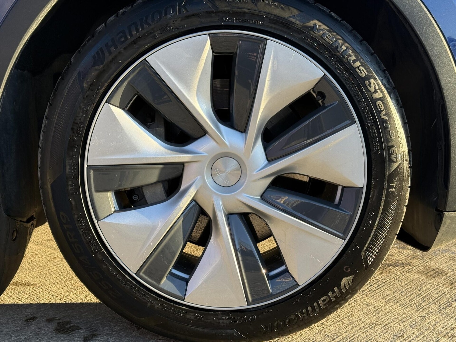 Used Tesla Model Y 2022 for sale - 77107044: Photo 16