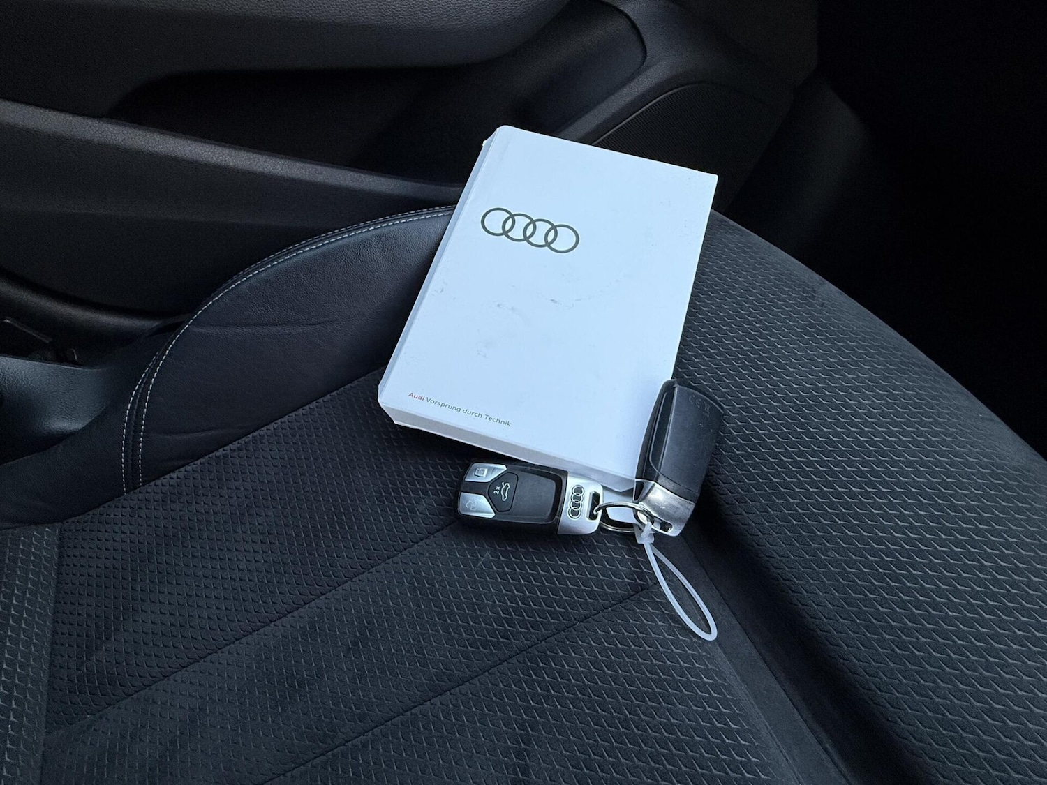 Used Audi A4 2021 for sale - 76961698: Photo 43