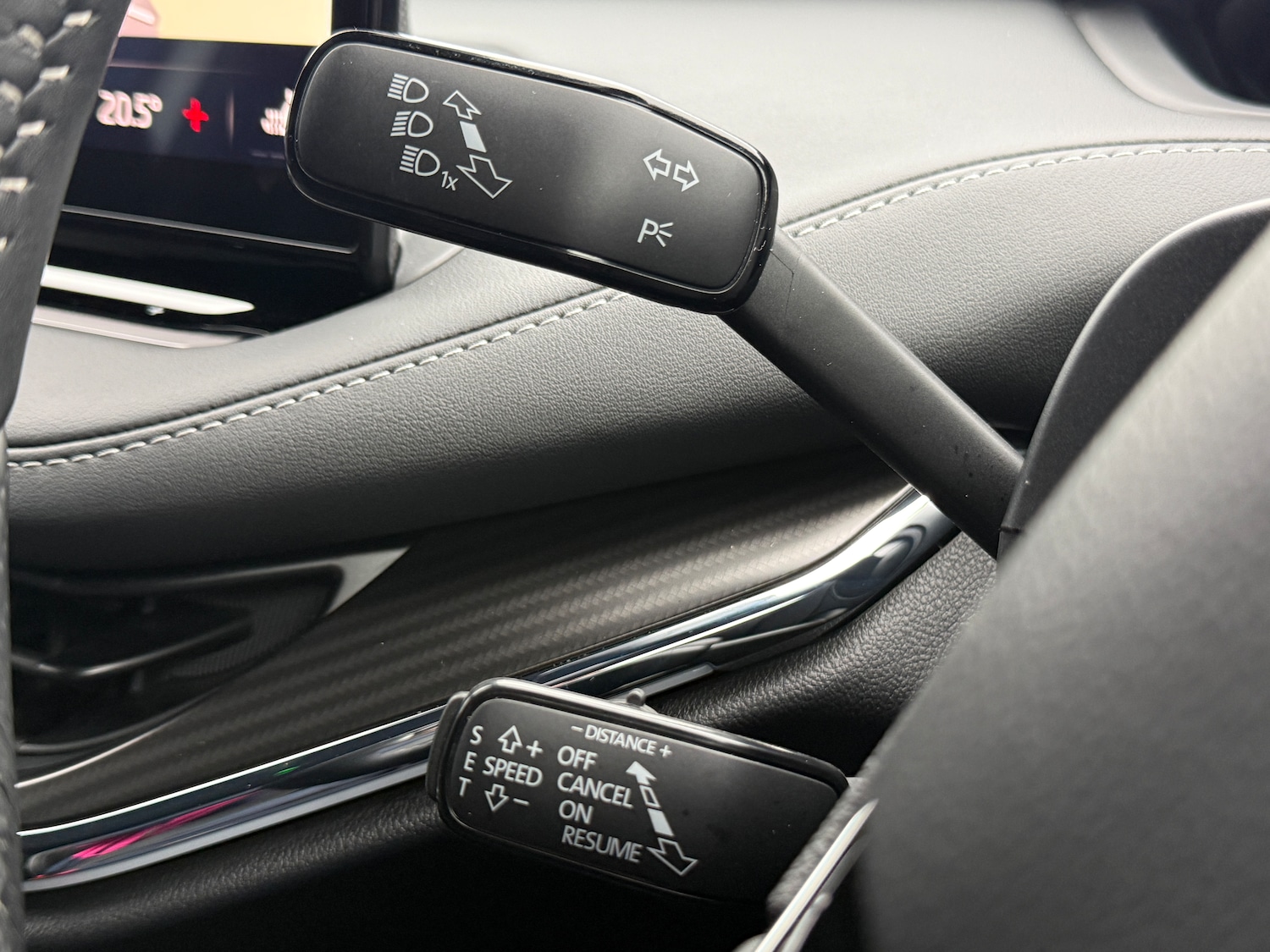 Used Skoda Enyaq 2023 for sale - 77208247: Photo 33