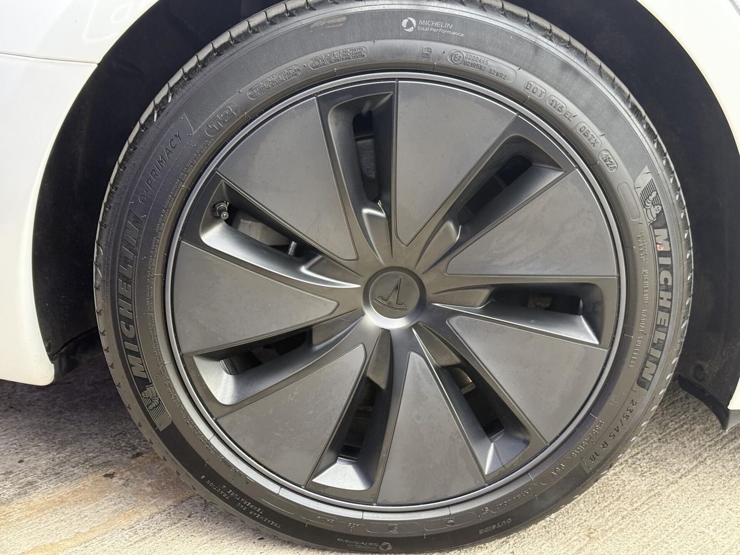 Used Tesla Model 3 2024 for sale - 78040373: Photo 15