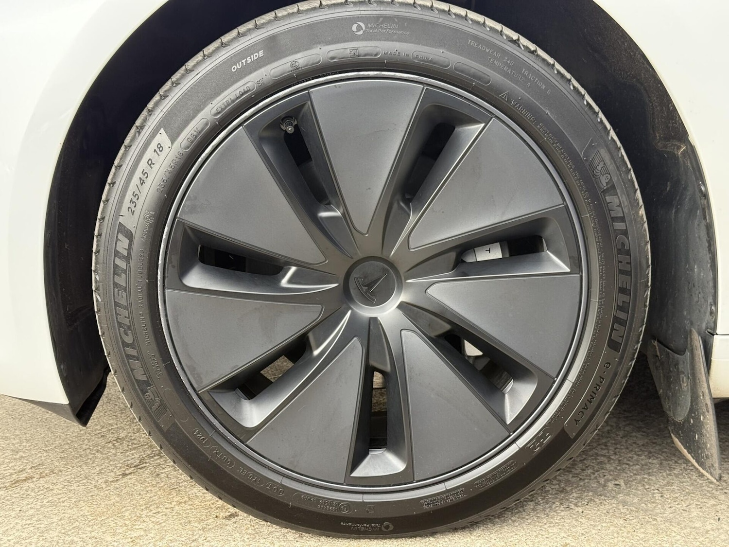 Used Tesla Model 3 2024 for sale - 78040373: Photo 17