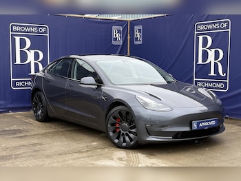 2021 - Performance AWD 4dr [Performance Upgrade] Auto