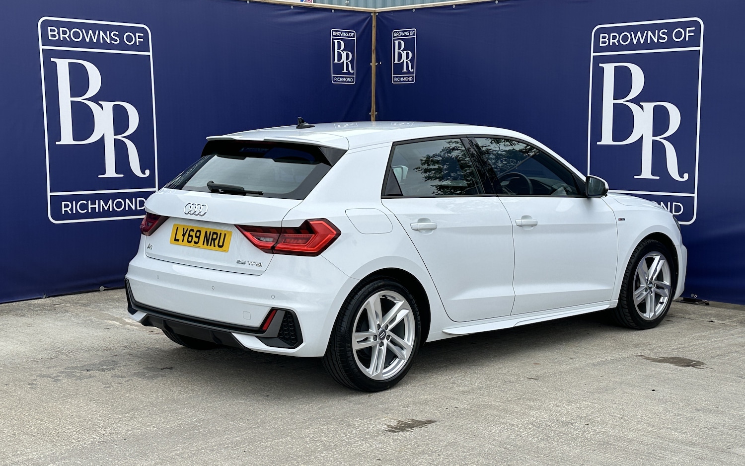 Used Audi A1 for sale - 77208258: Photo 4