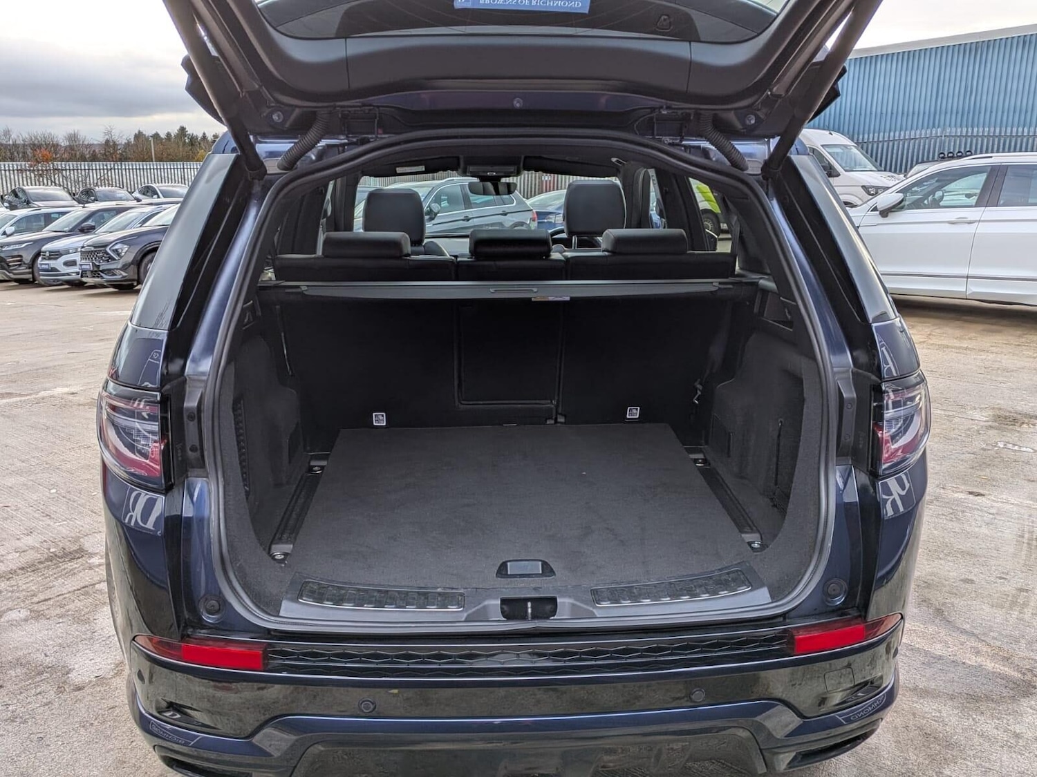 Used Land Rover Discovery Sport 2021 for sale - 76558398: Photo 23