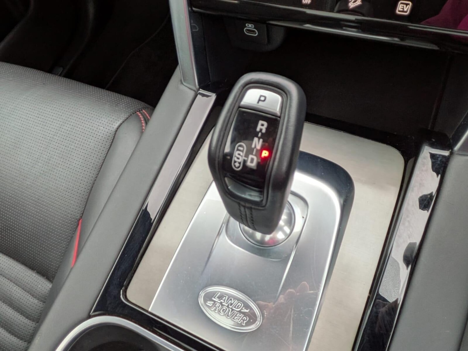 Used Land Rover Discovery Sport 2021 for sale - 76558398: Photo 44