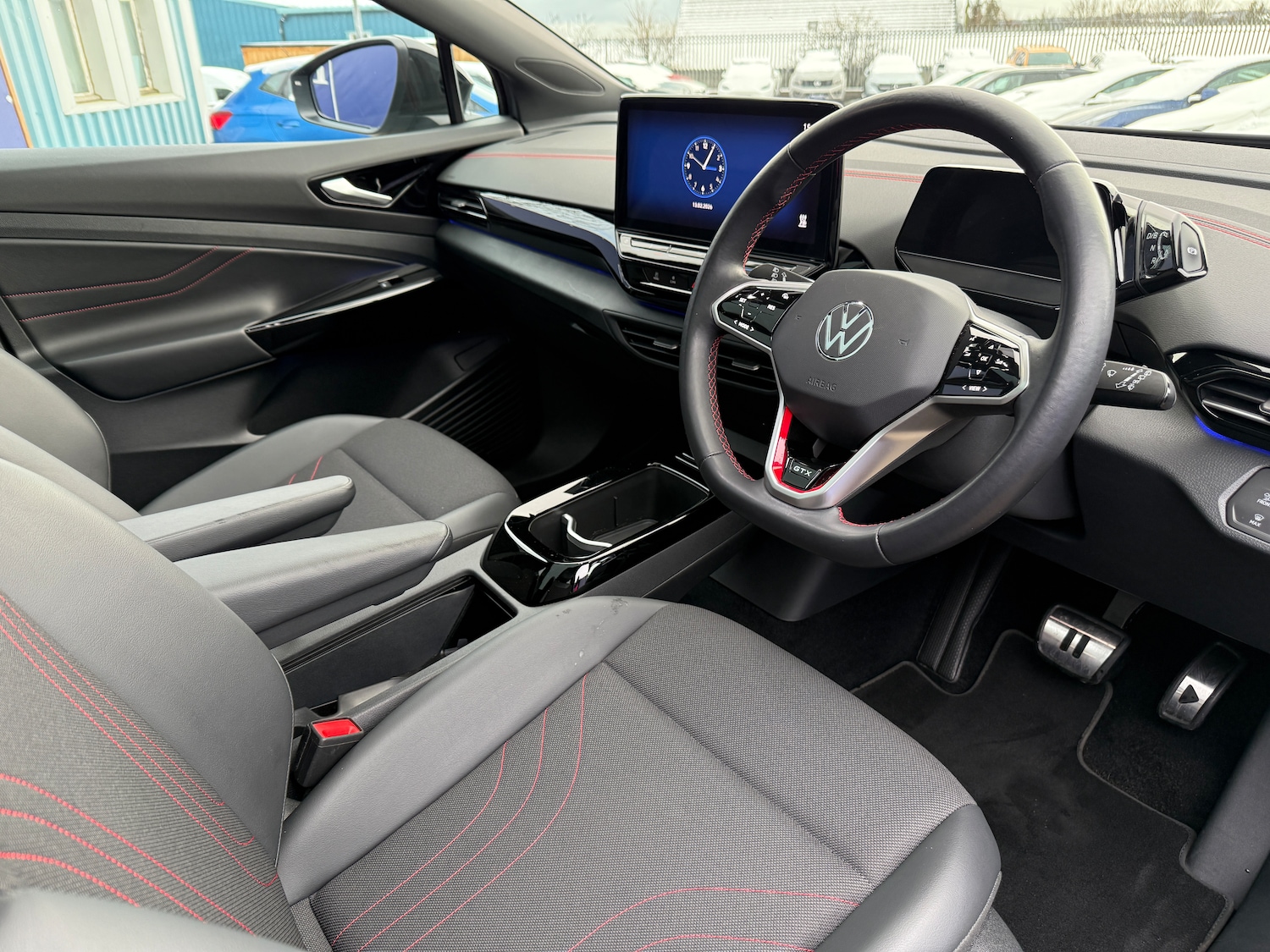 Used Volkswagen ID.4 2023 for sale - 77546097: Photo 2