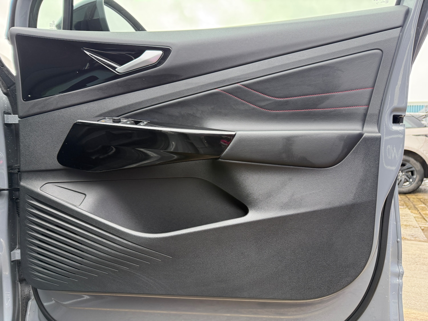 Used Volkswagen ID.4 2023 for sale - 77546097: Photo 28