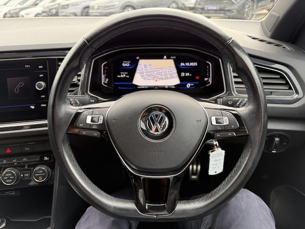Used Volkswagen T-Roc 2018 for sale - 76182564: Photo 27
