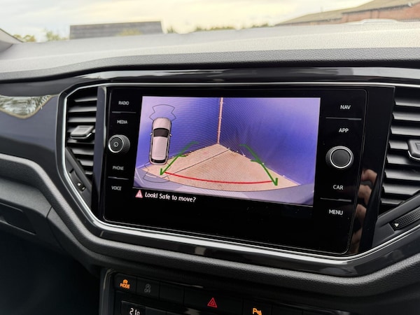 Used Volkswagen T-Roc 2018 for sale - 76182564: Photo 33