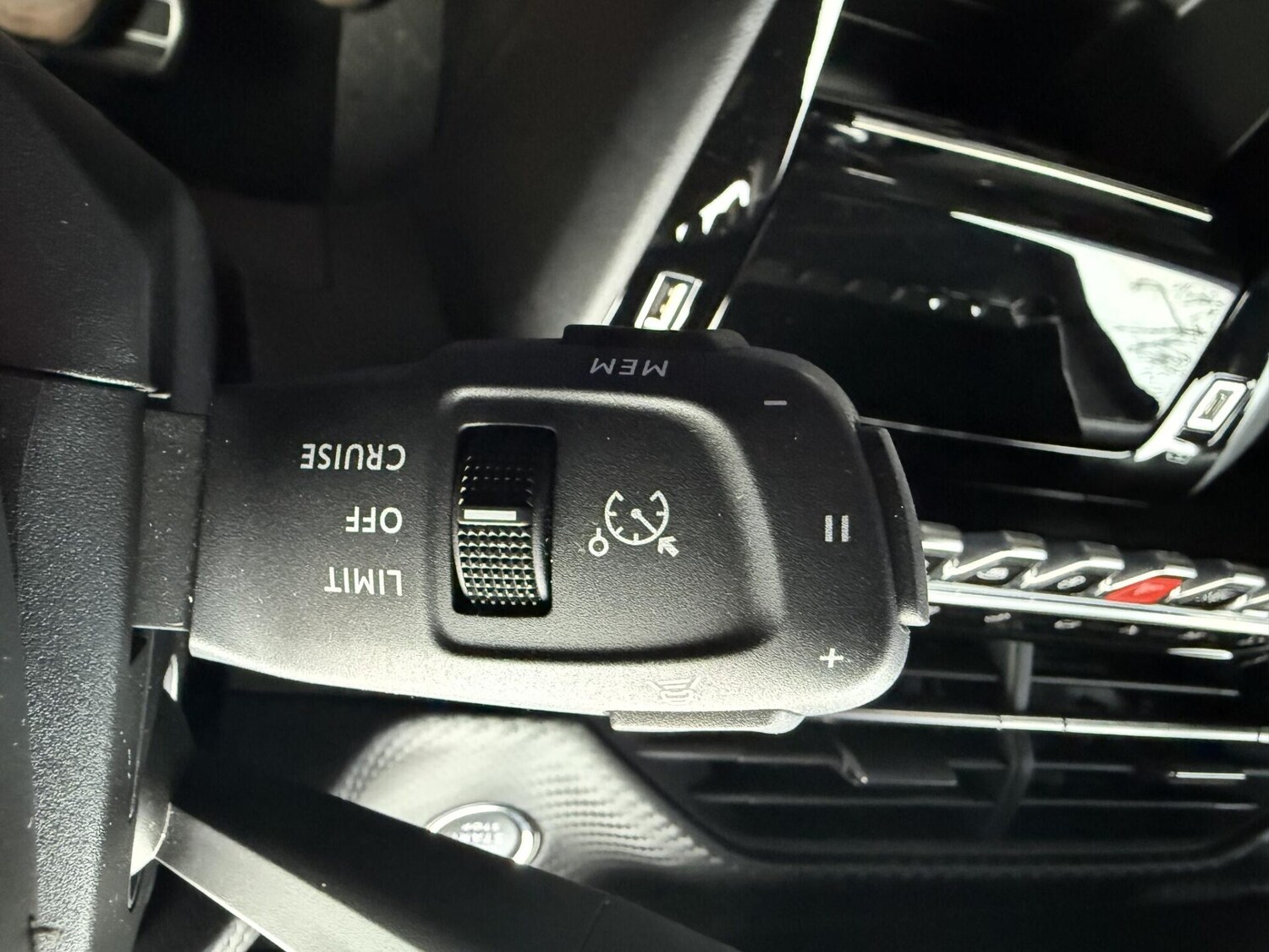 Used Peugeot 208 2021 for sale - 77742655: Photo 38