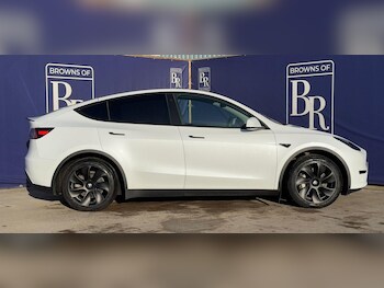 Used Tesla Model Y 2023 for sale - 77046423: Photo
