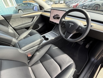 Used Tesla Model Y 2022 for sale - 78683099: Photo