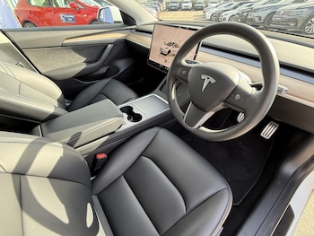 Used Tesla Model 3 2022 for sale - 76192861: Photo 3