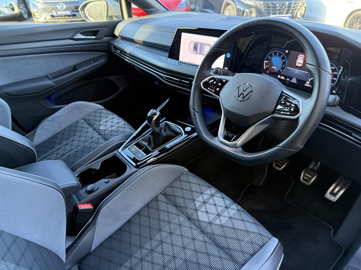 Used Volkswagen Golf 2023 for sale - 77128994: Photo 25