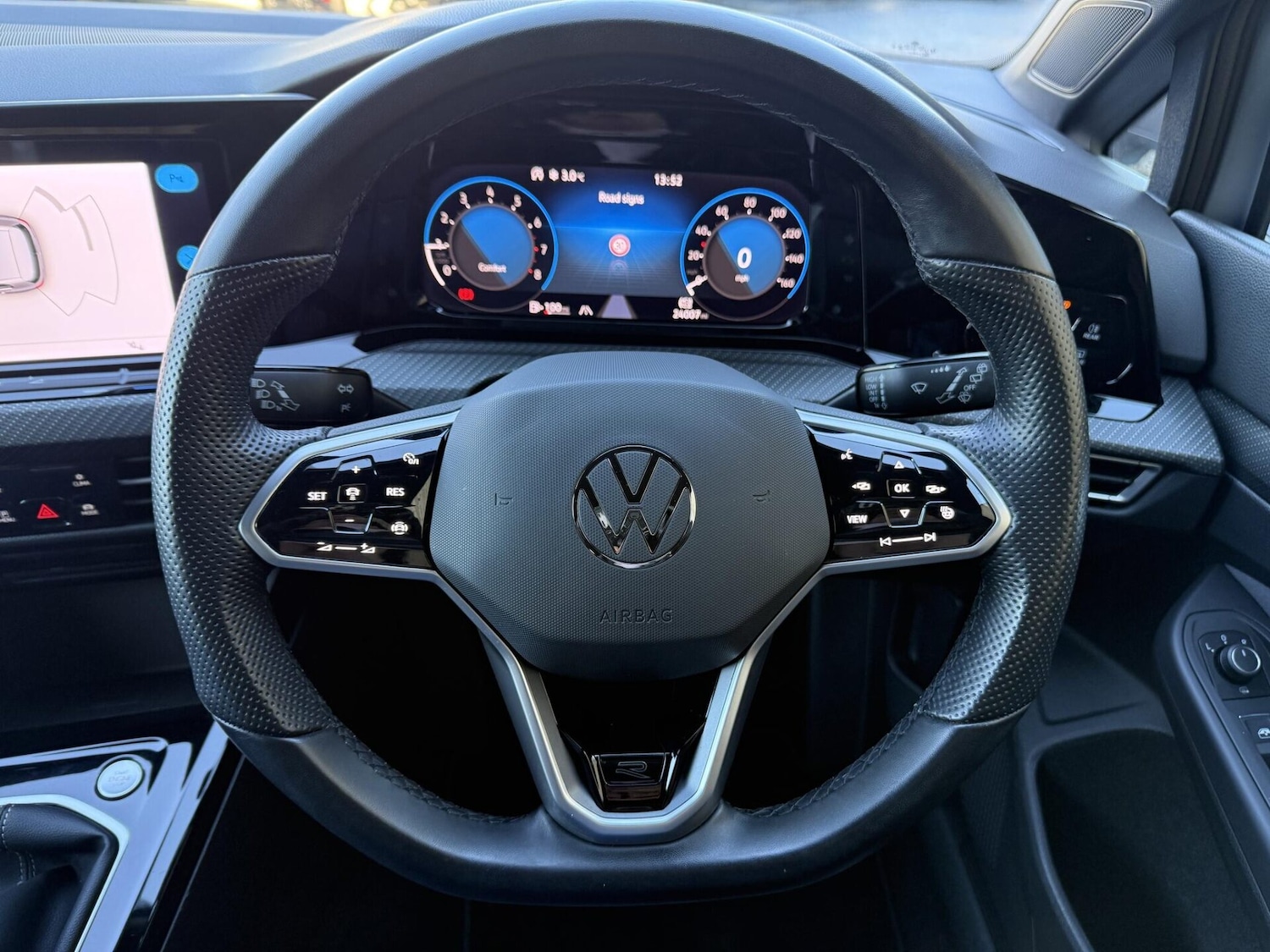 Used Volkswagen Golf 2023 for sale - 77128994: Photo 27