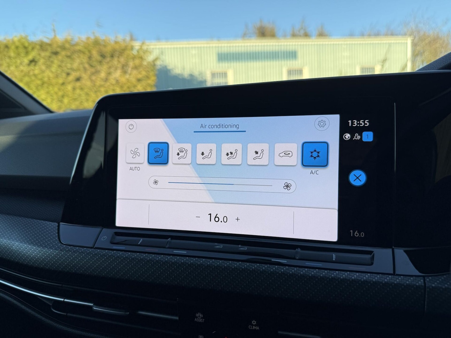 Used Volkswagen Golf 2023 for sale - 77128994: Photo 37