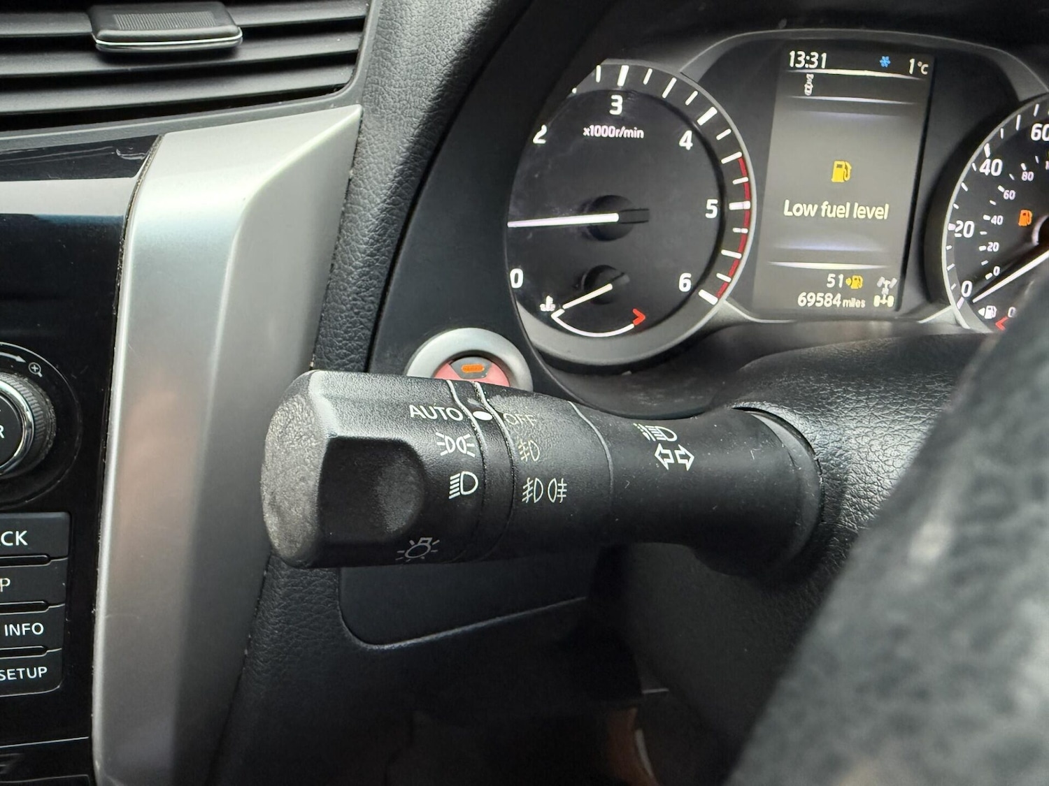 Used Nissan Navara 2017 for sale - 76831887: Photo 29