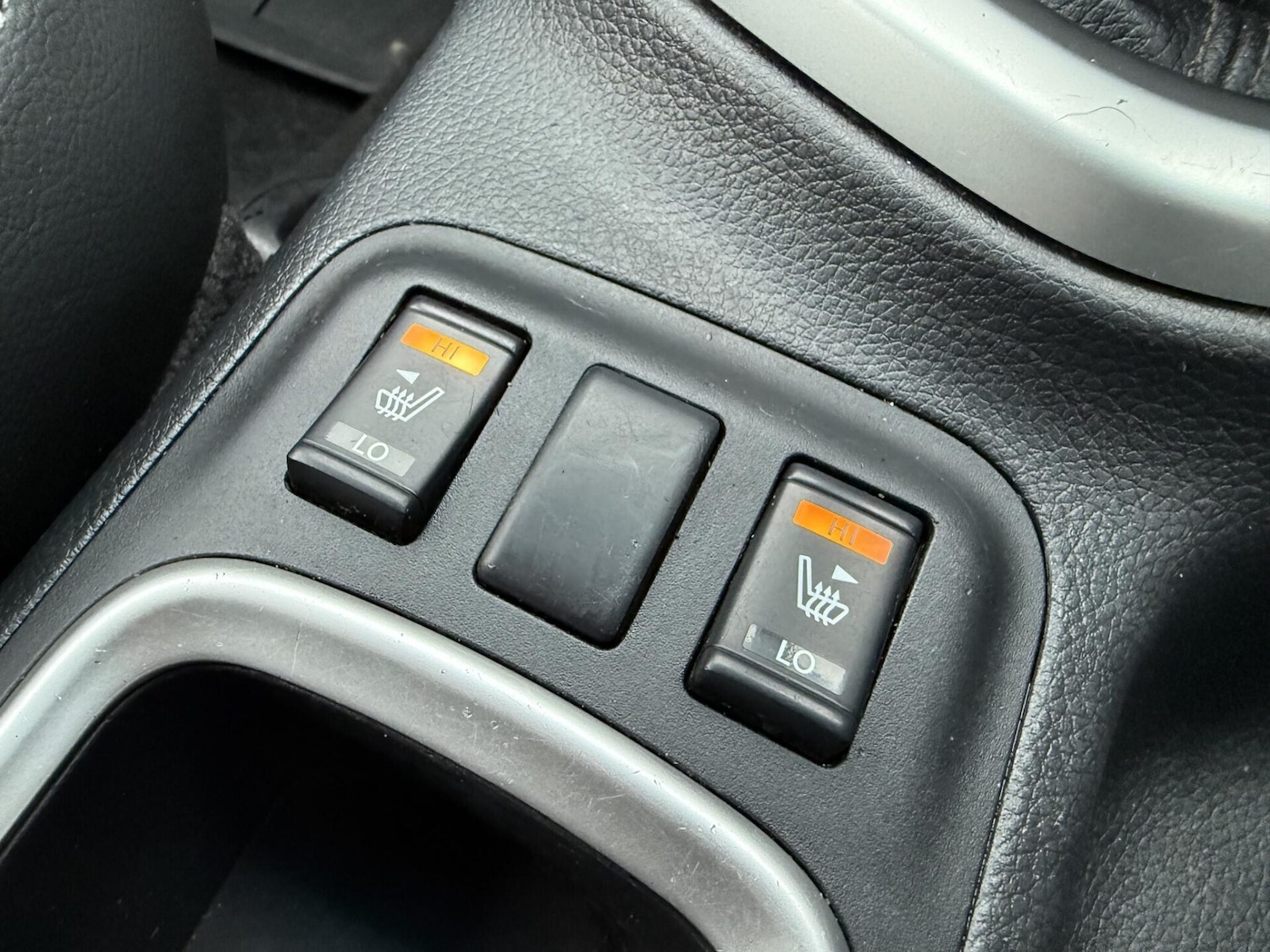 Used Nissan Navara 2017 for sale - 76831887: Photo 34