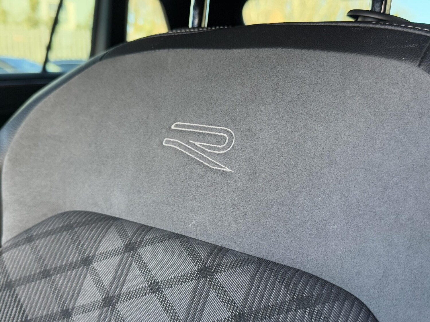 Used Volkswagen Tiguan 2021 for sale - 76877497: Photo 42