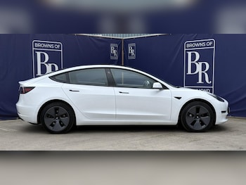Used Tesla Model 3 2023 for sale - 78410430: Photo