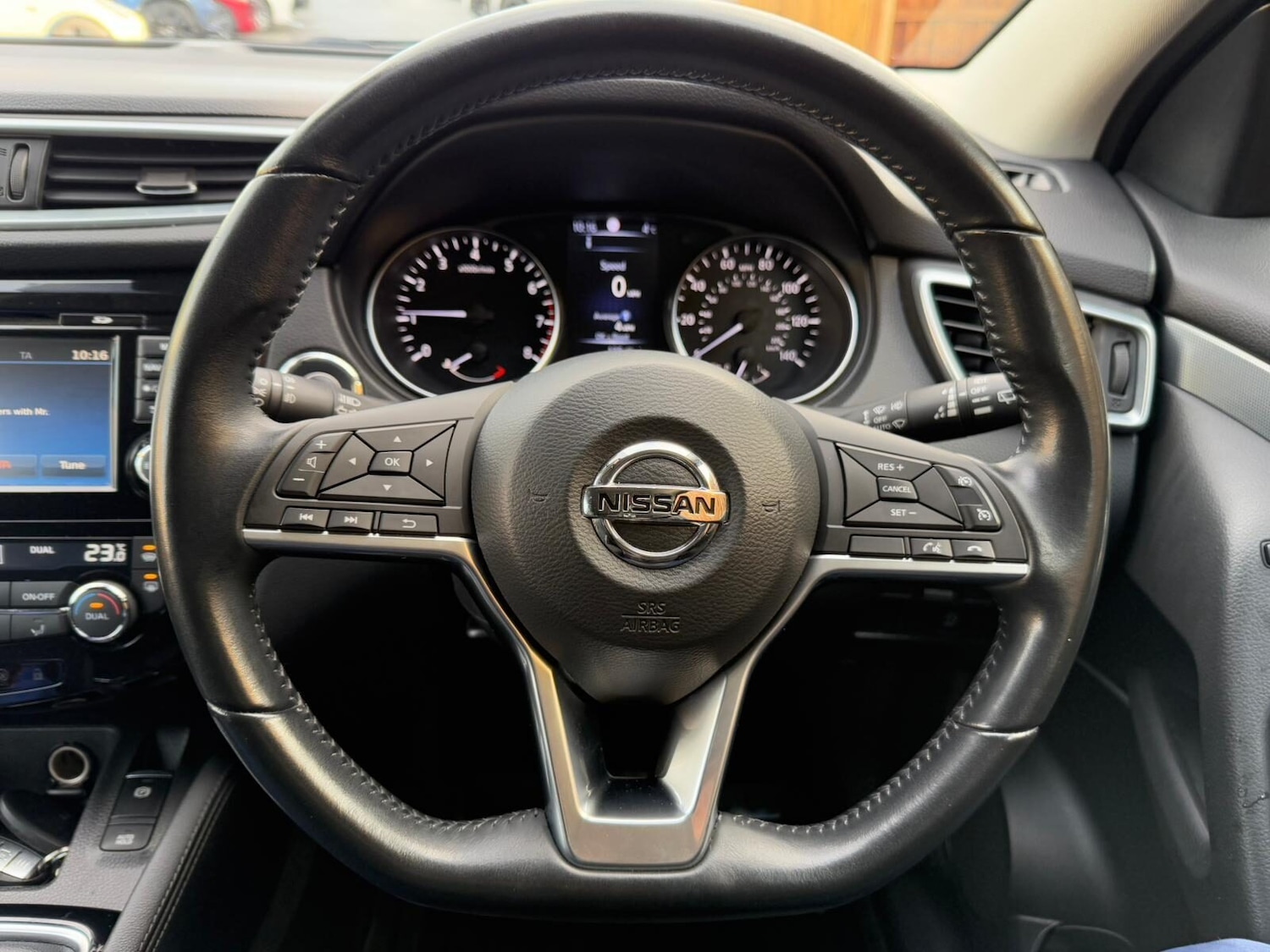 Used Nissan Qashqai 2017 for sale - 76694473: Photo 27